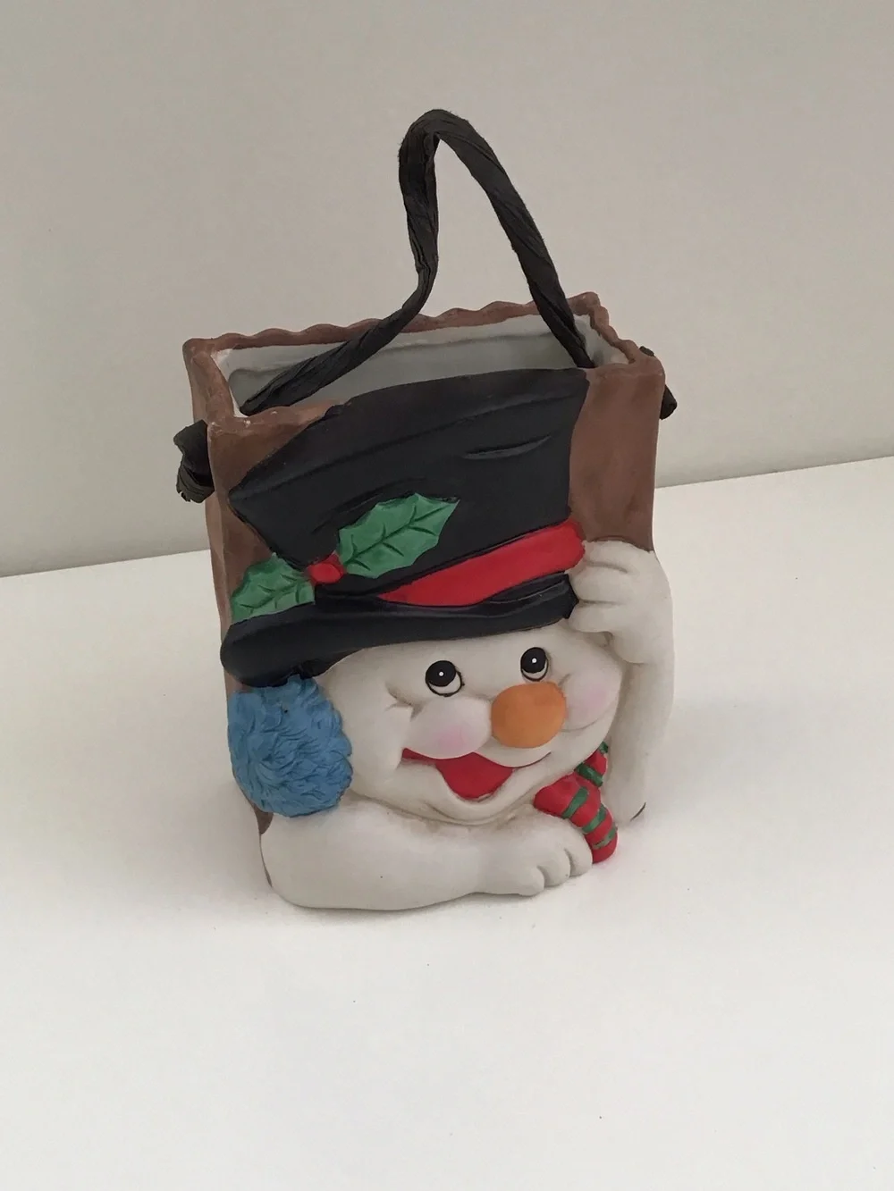 Sweet Lot of Christmas decorations, Bath & body works candle, Santa plush + more